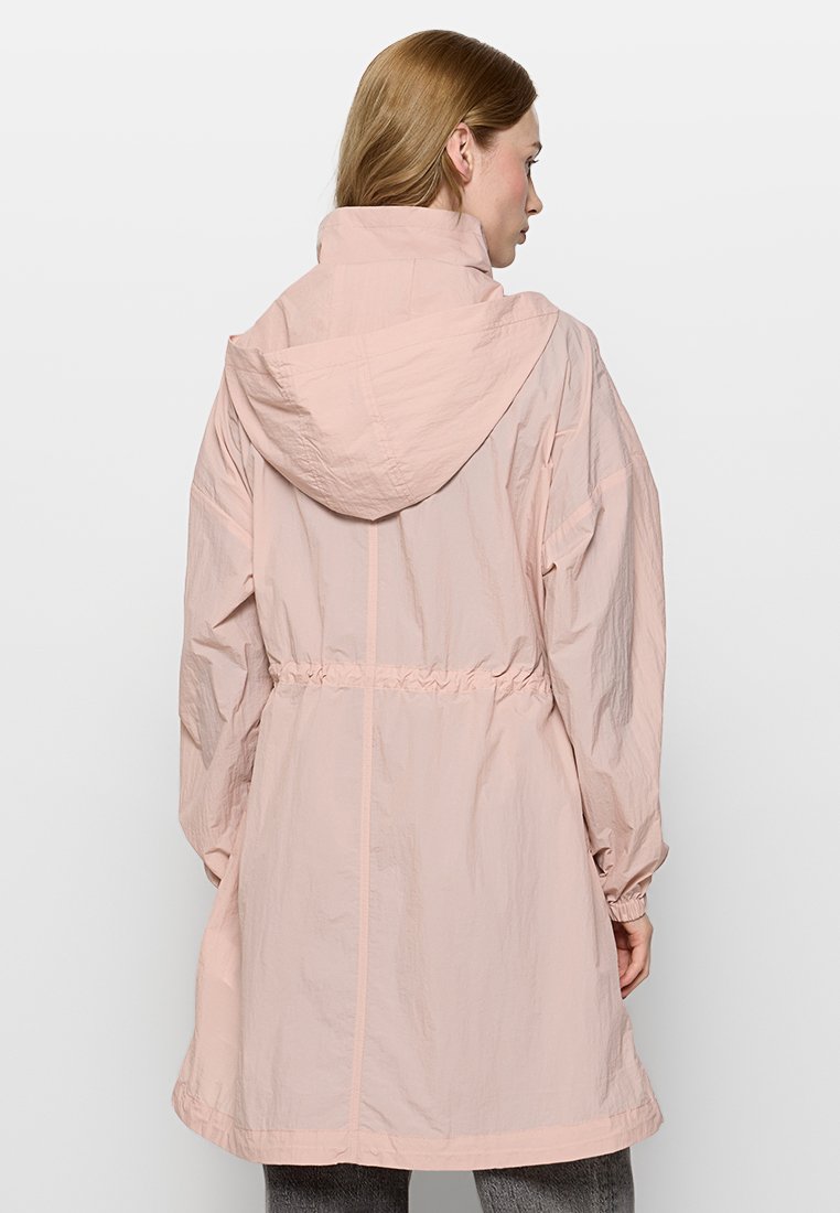ORSAY WANDA