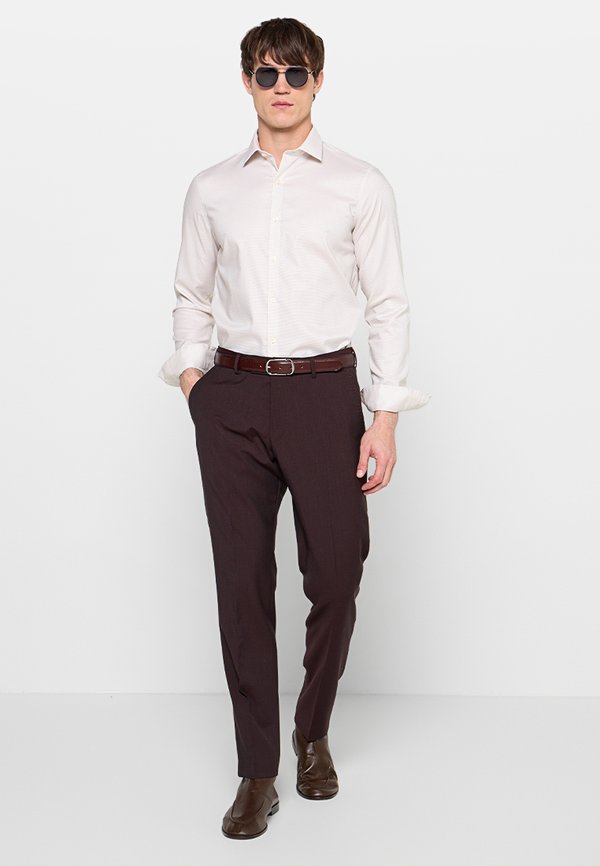 Calvin Klein SLIM FIT