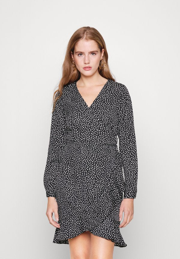 Vero Moda Petite VMHENNA WRAP FRILL DRESS