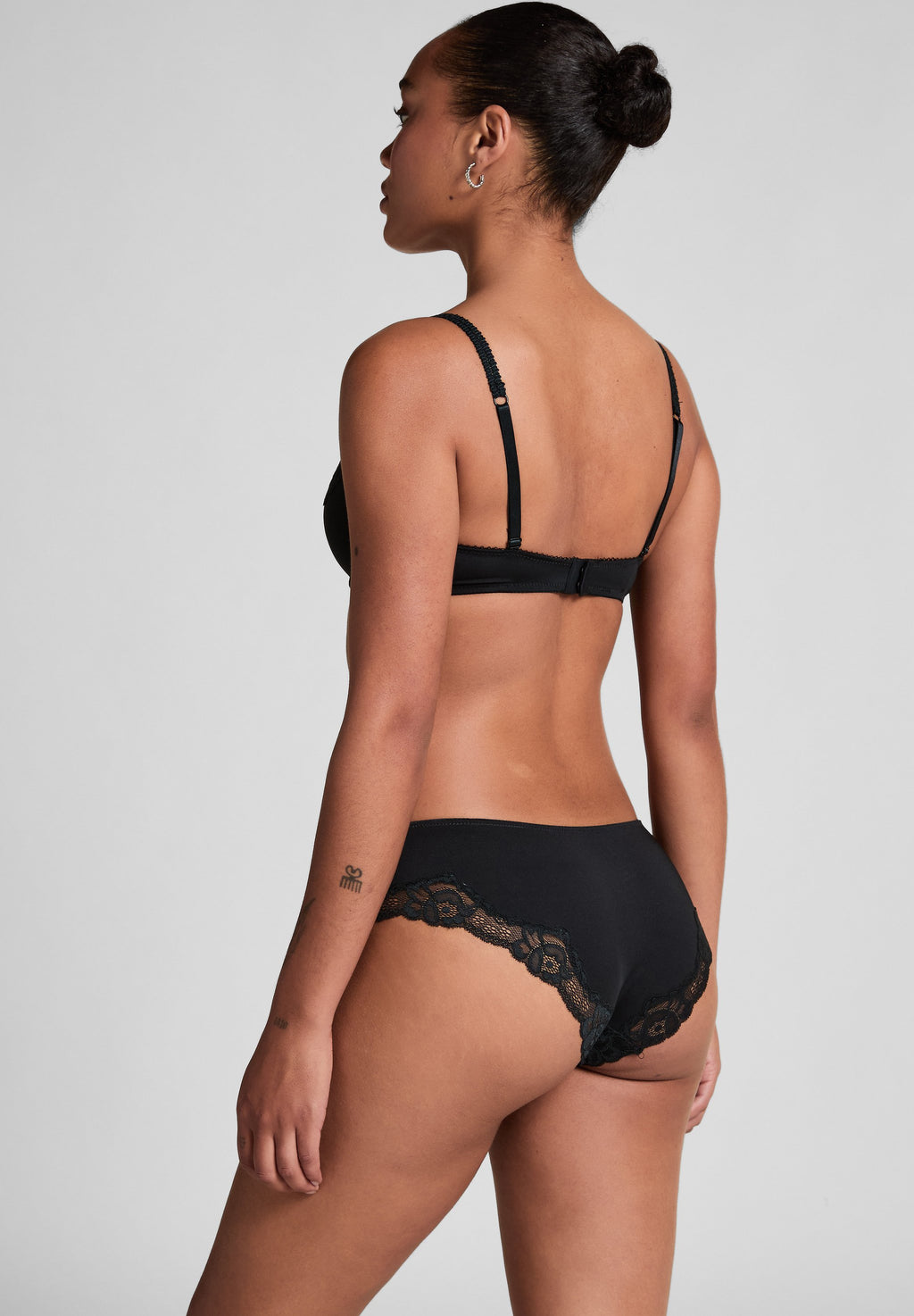 Hunkemöller