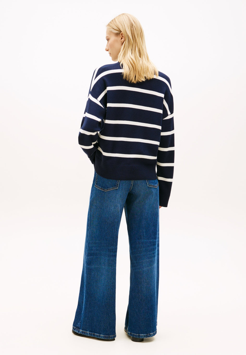 FULL NEEDLE GRAPHIC SWEATER - CO FULL NEEDLE Media 4