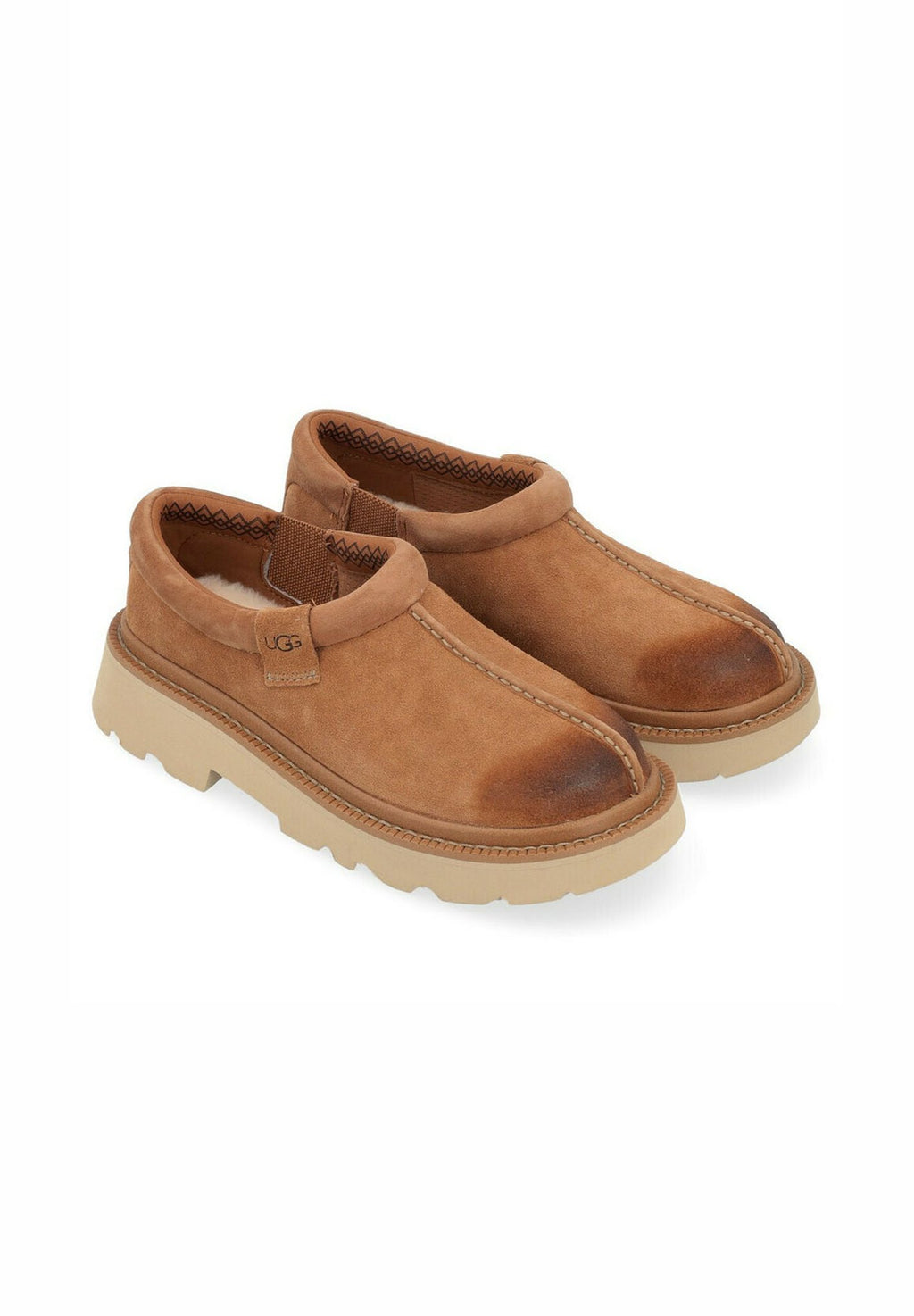 UGG  TASMAN LUG IN CAMOSCIO CHESTNUT