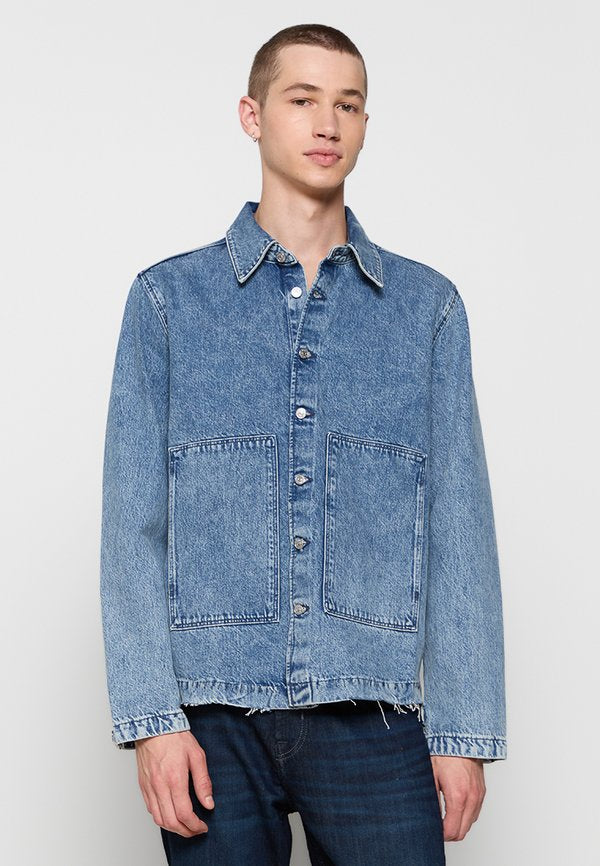 7 for all mankind