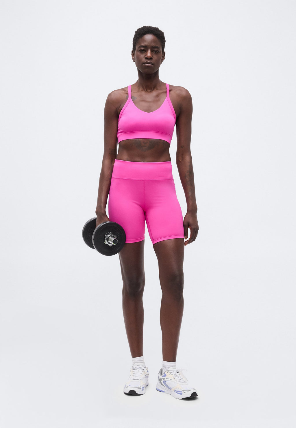 Even&Odd active MEDIUM SUPPORT SPORTS BRA WITH ADJUSTABLE CROSS BACK STRAPS