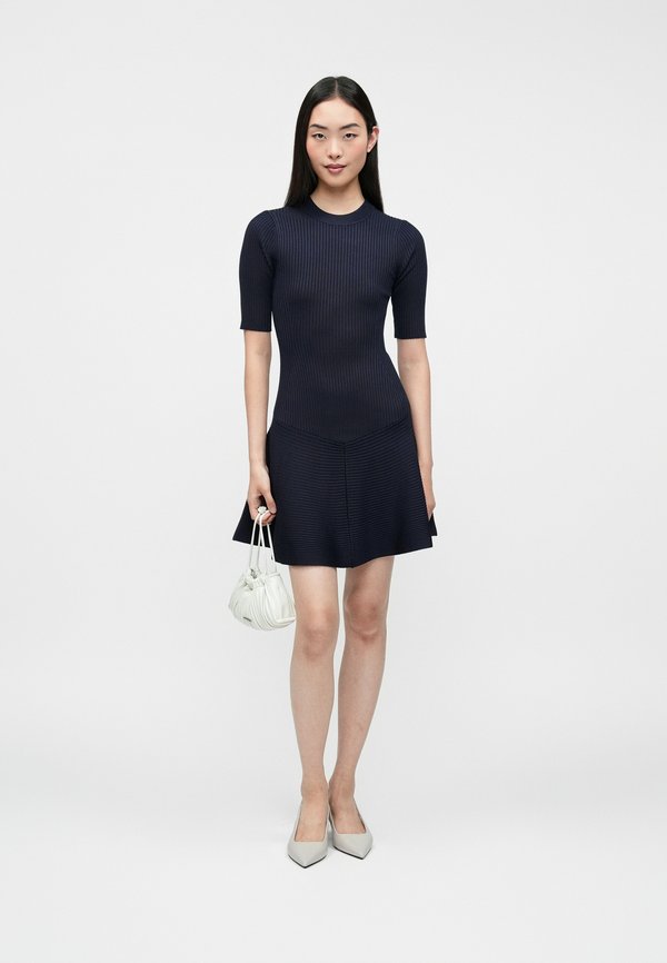 Ted Baker MAHRAA