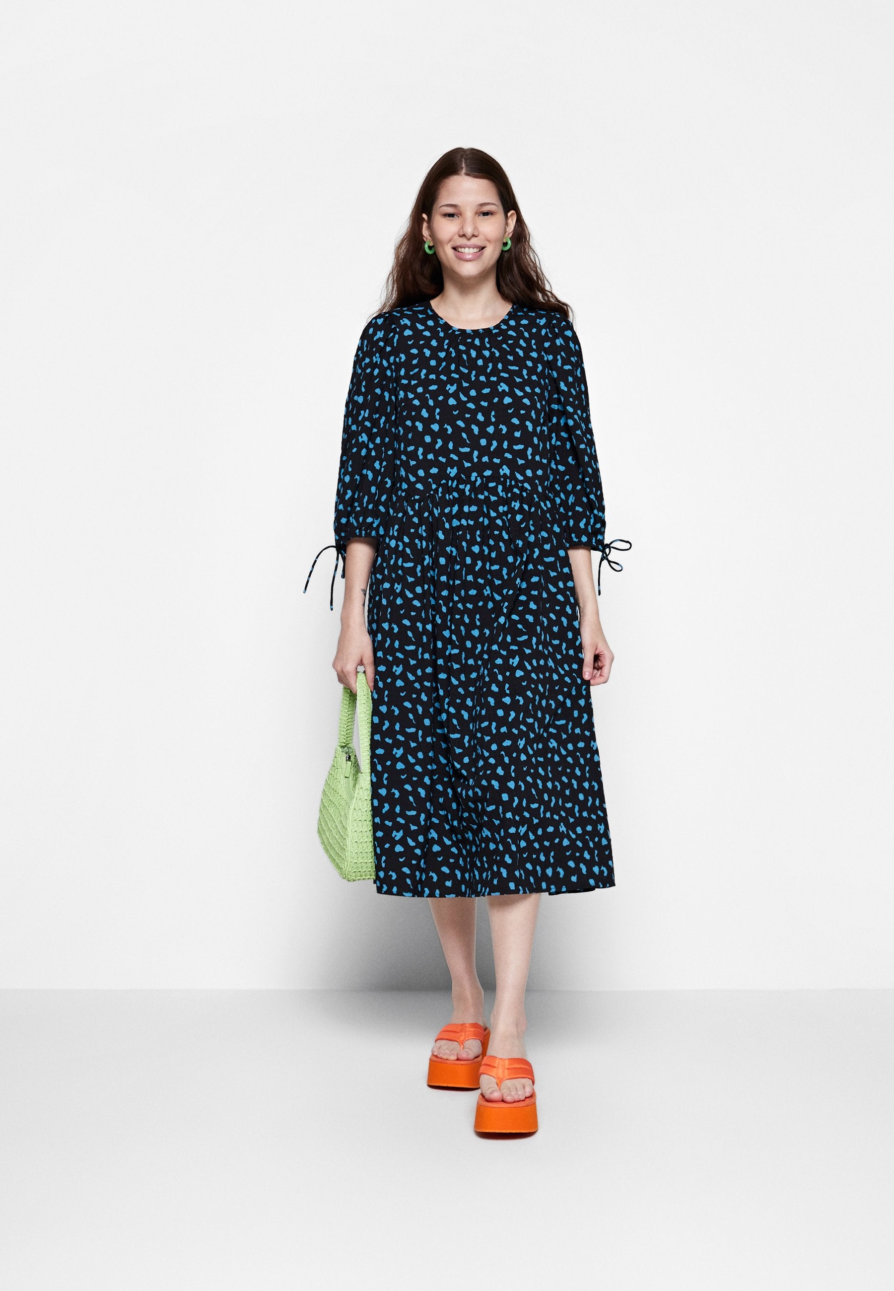 Pieces PCANEMONE MIDI DRESS