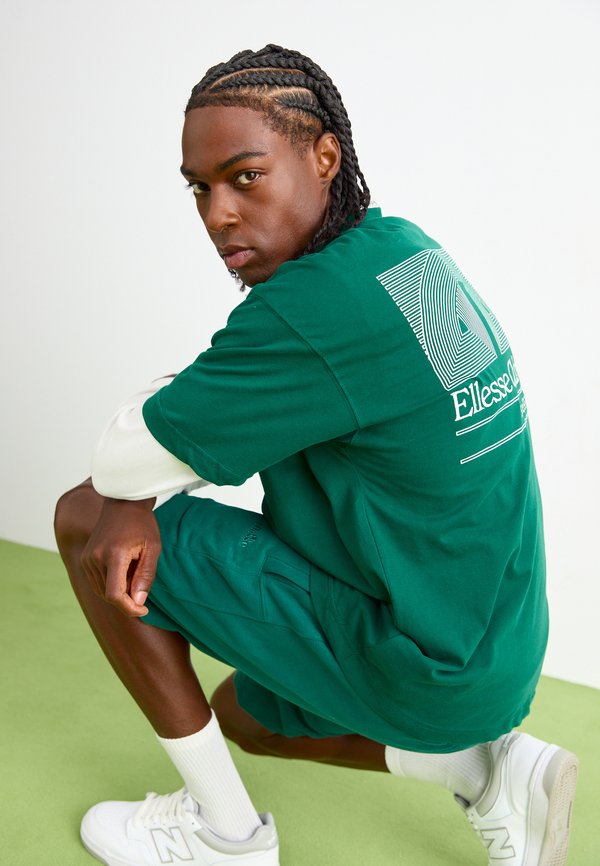Ellesse