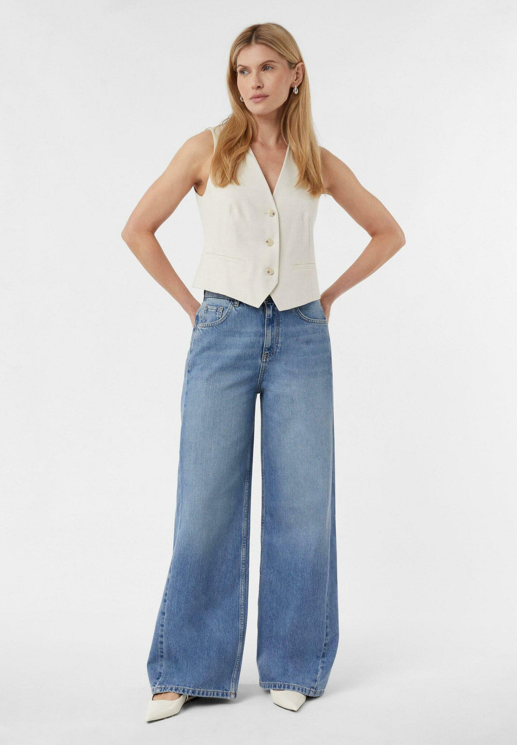 comma Wide Leg Media 7
