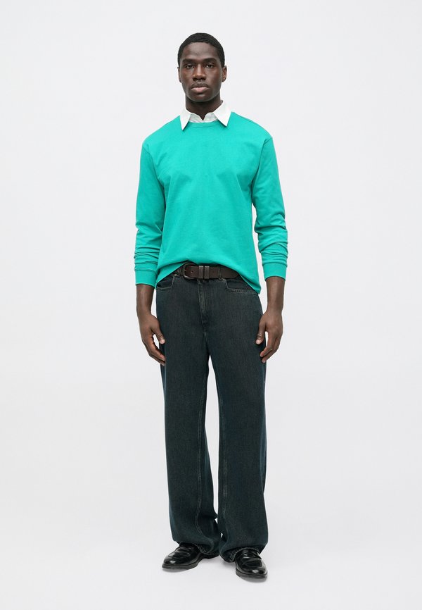 Essential Collective DROP SHOULDER LONG SLEEVE