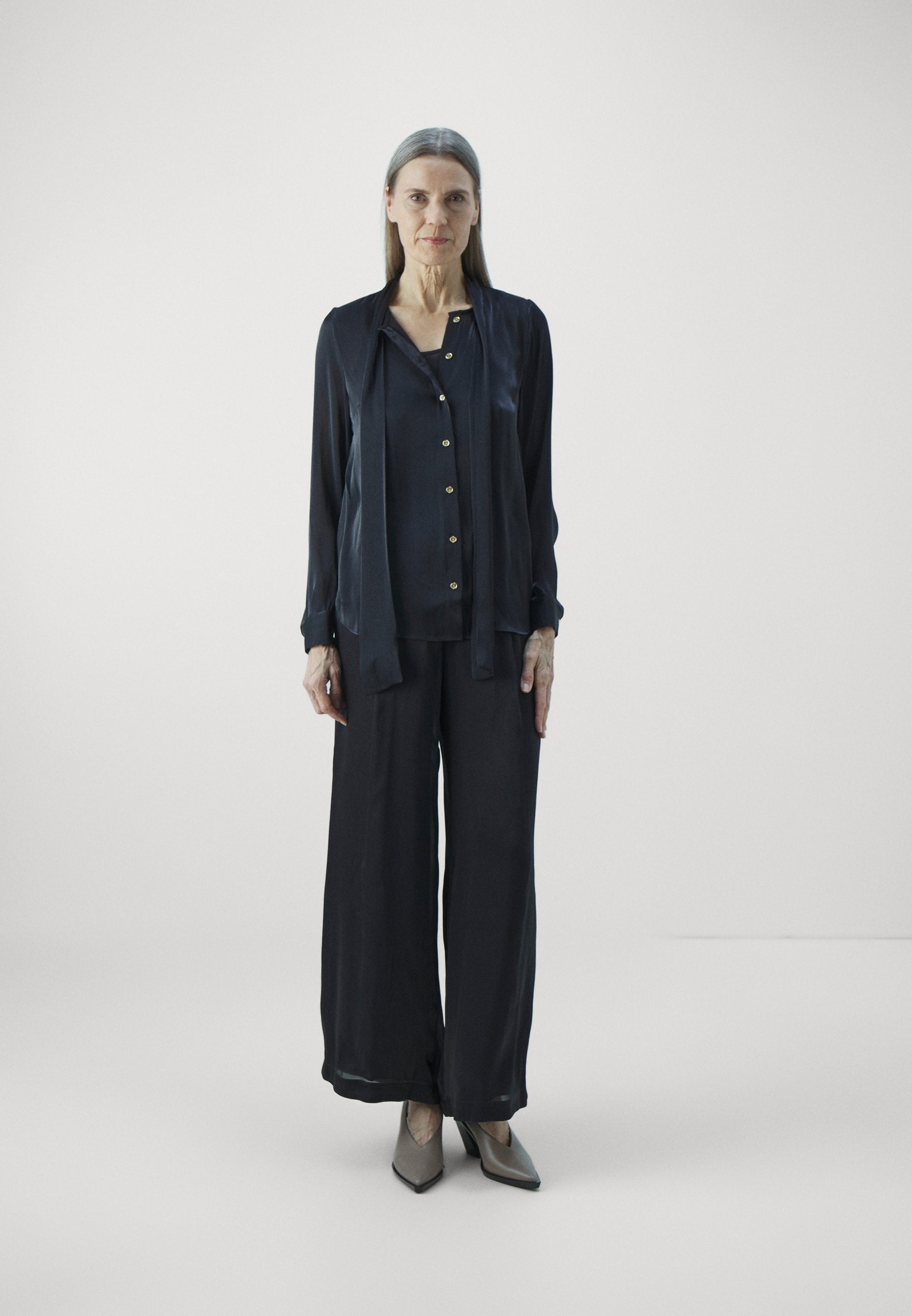 MICHAEL Michael Kors IRIDESCENT WIDE LEG PANTS
