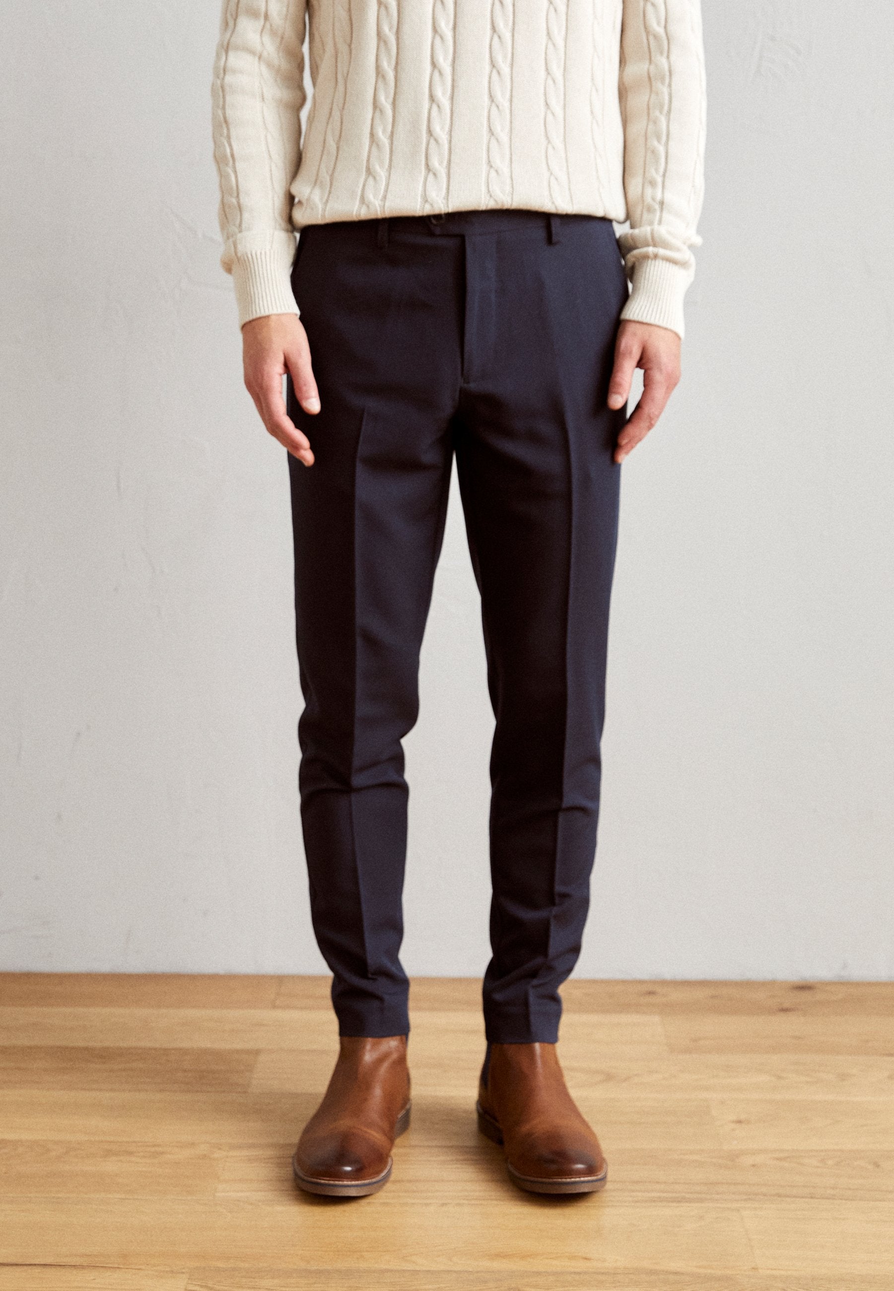 CLUB PANTS Media 3