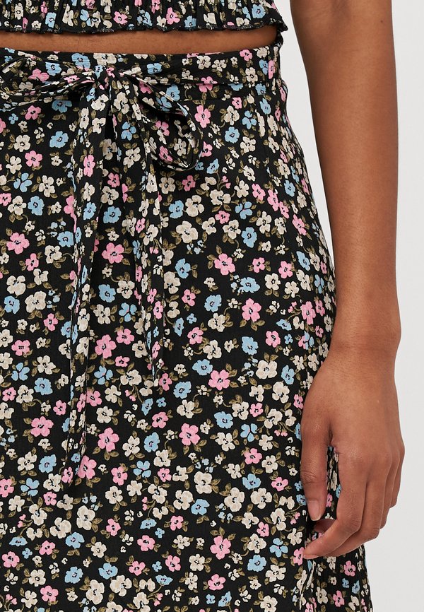 Vero Moda Petite VMPAGE CALF SKIRT