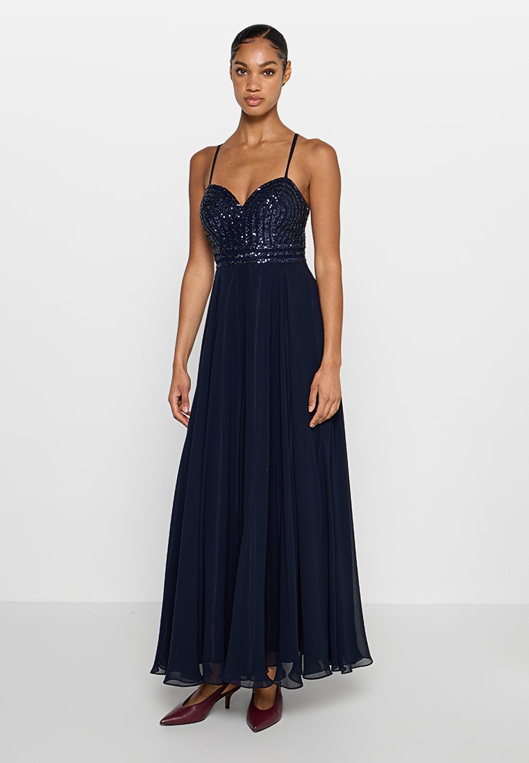 Apart Glamour Ballkleid Media 1