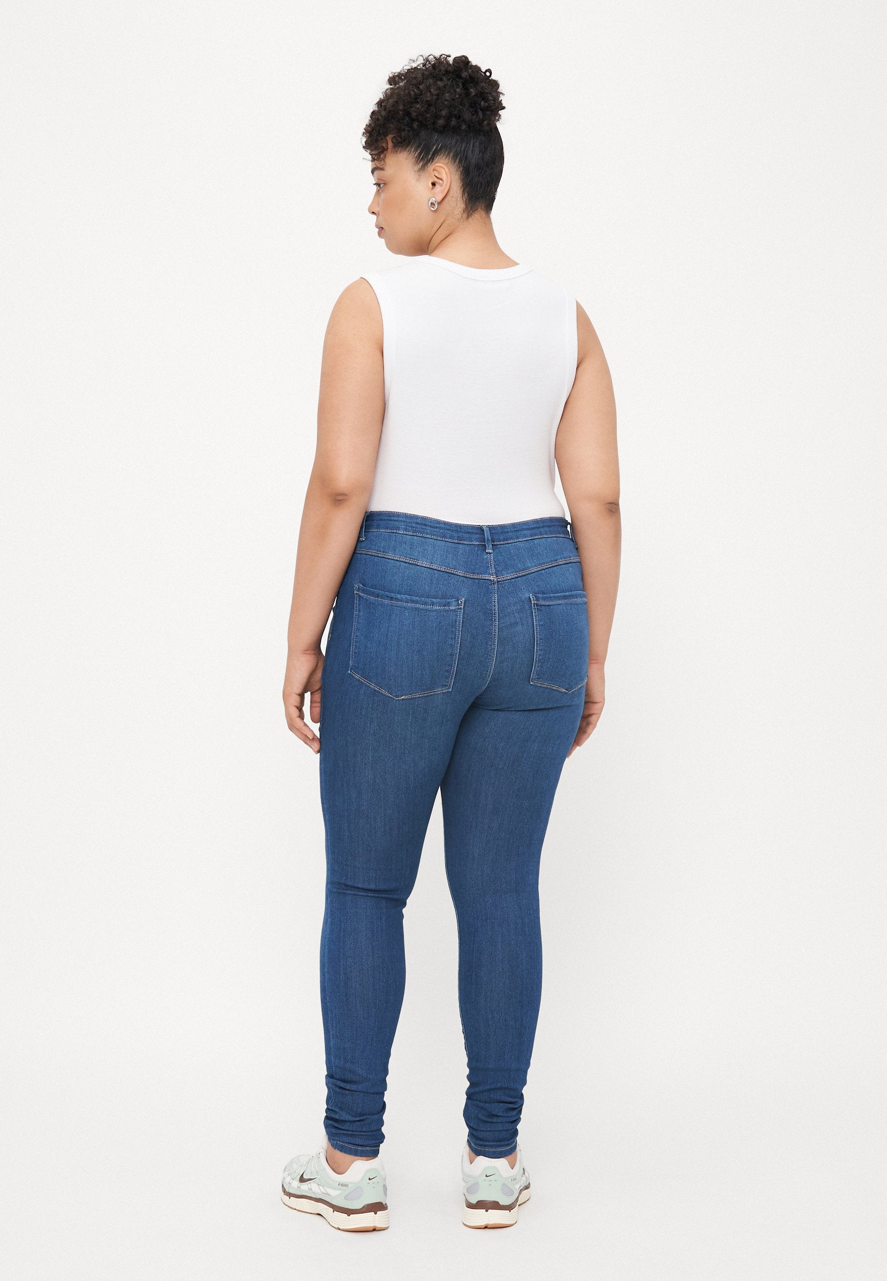 Skinny fit CARTHUNDER Media 4