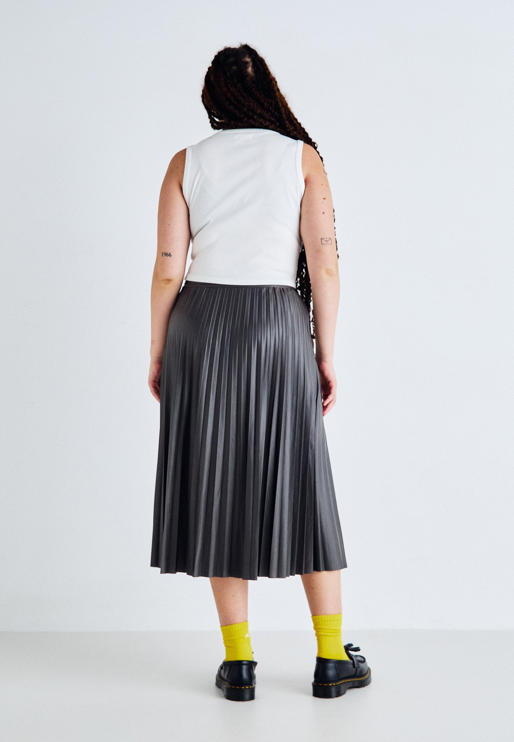 CARANINA CALF SKIRT Media 4