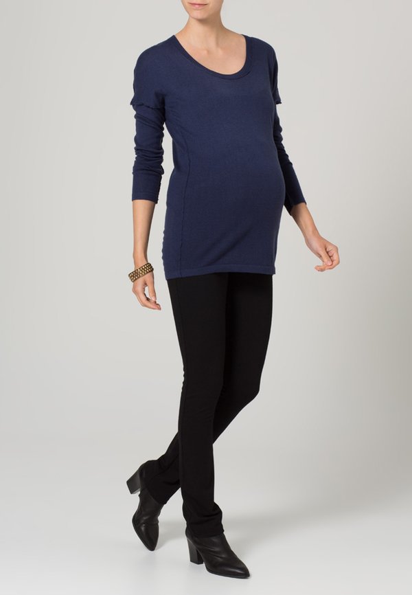 Esprit Maternity