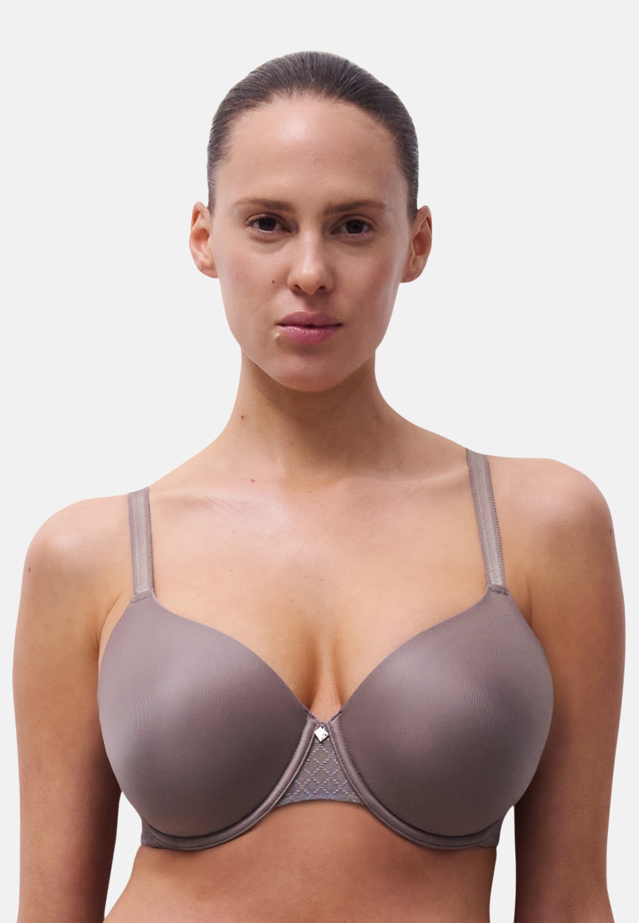 NORAH CHIC SCHALEN Media 1