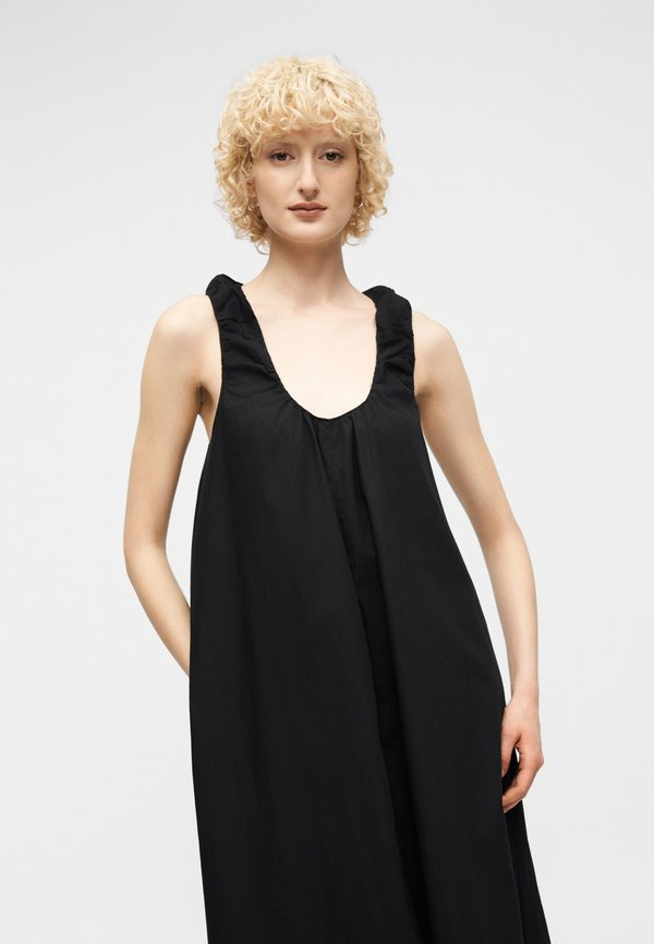 Topshop TSRUNI SL MAXI DRESS WVN