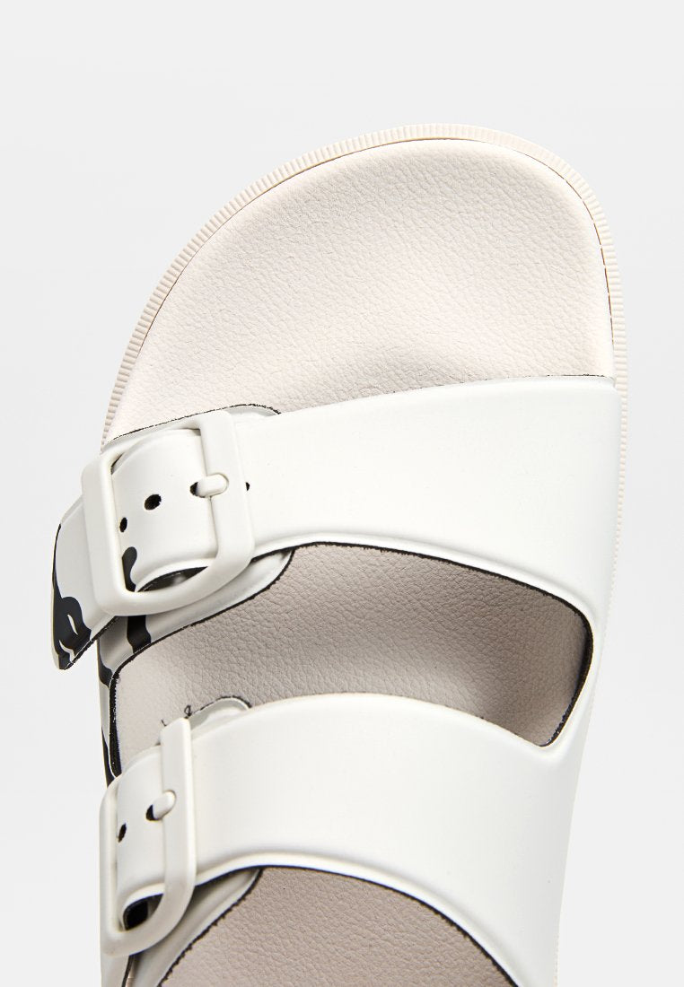 KARL LAGERFELD Pantolette flach Media 4