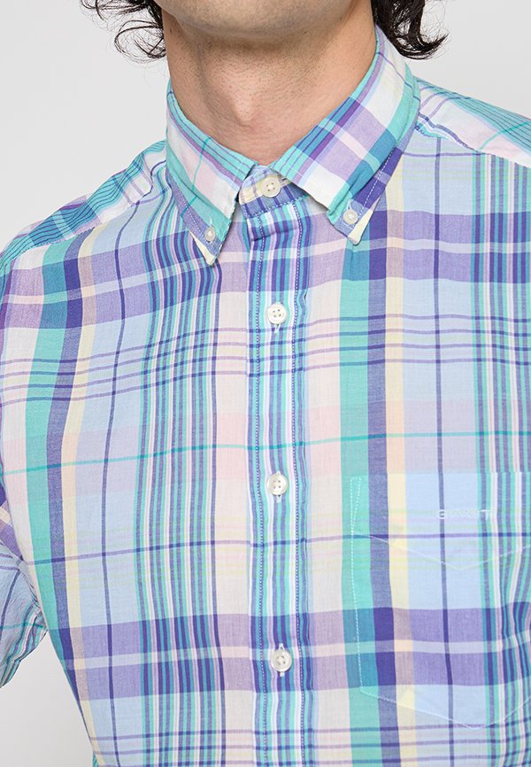 Lyle & Scott