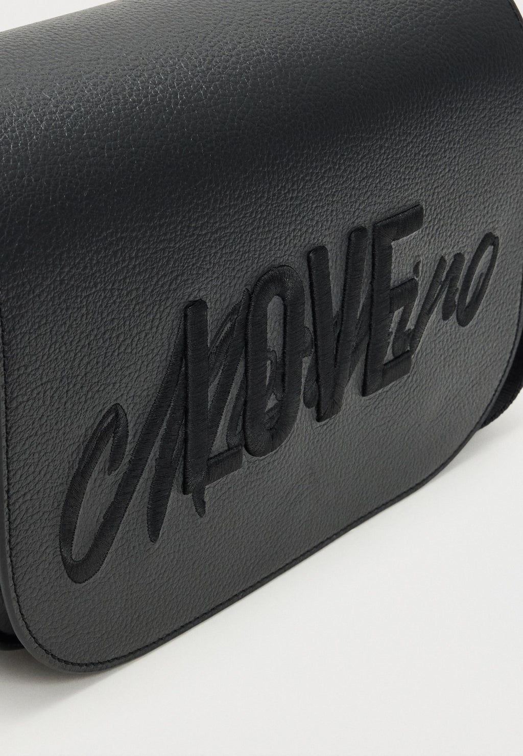 Love Moschino