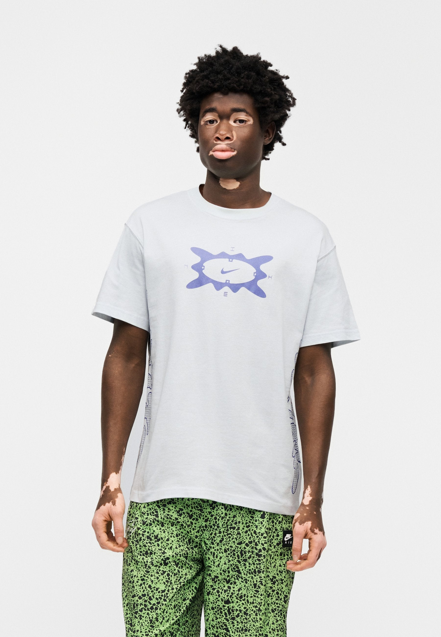 Nike Sportswear TEE REFLECTIVE CYCLE