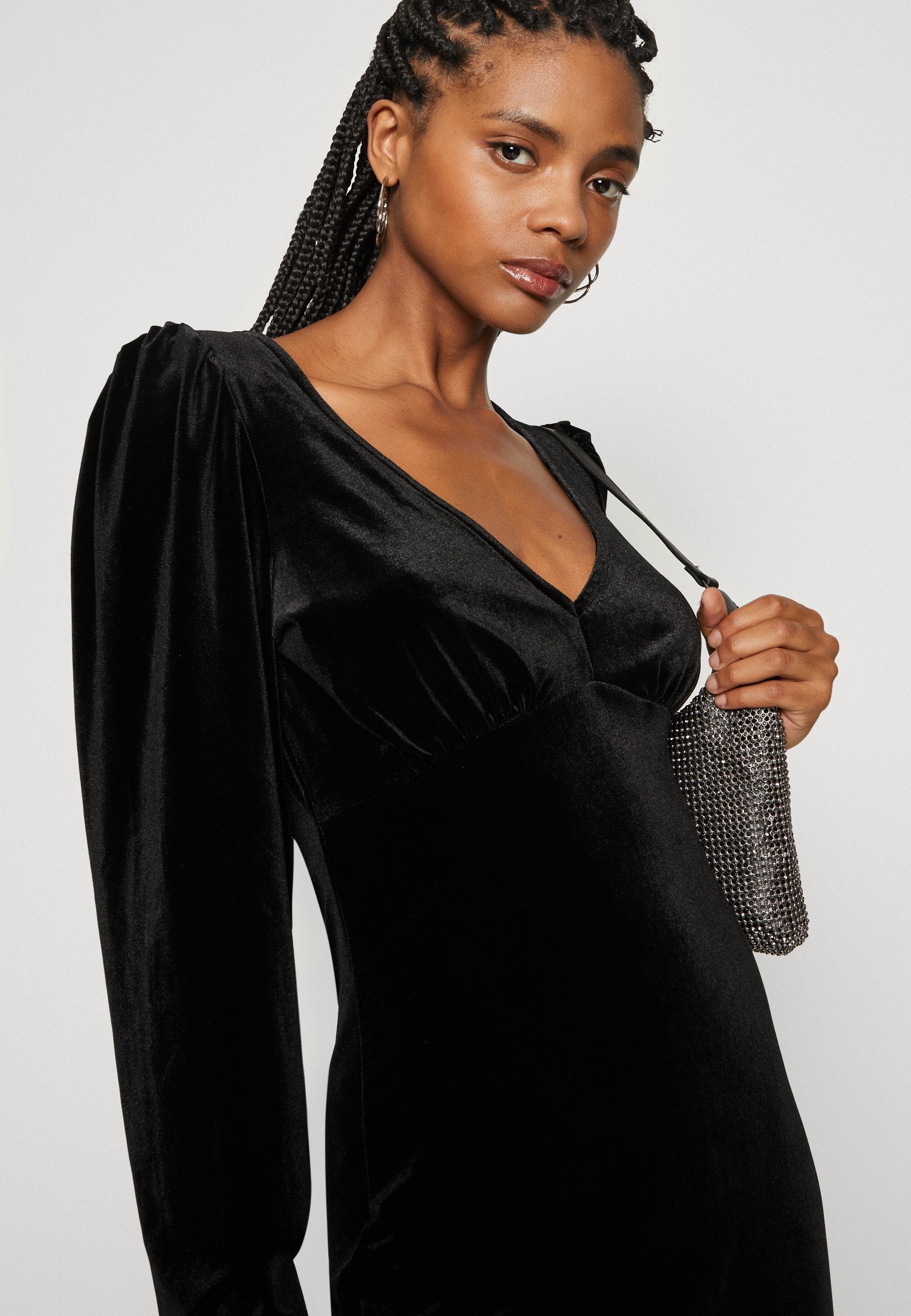 ONLSMOOTH V NECK DRESS Media 5