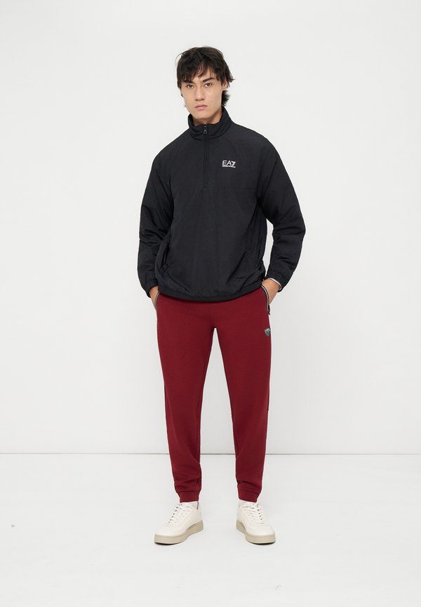 EA7 Emporio Armani