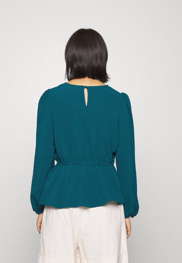 ONLY Petite ONLMETTE O NECK