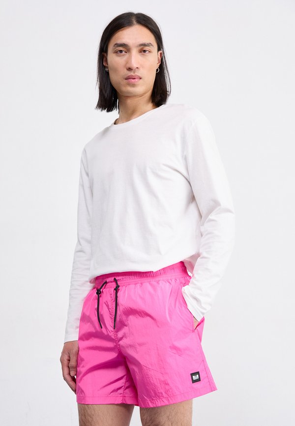 Weekend Offender STACKS