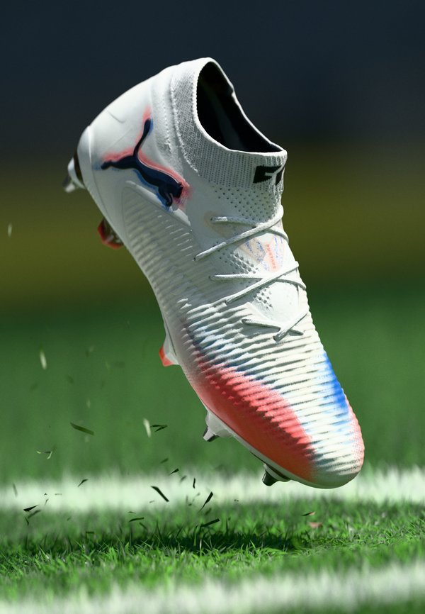 Puma FUTURE 8 ULTIMATE MXSG - Soft-ground football boots - white/black/glowing red