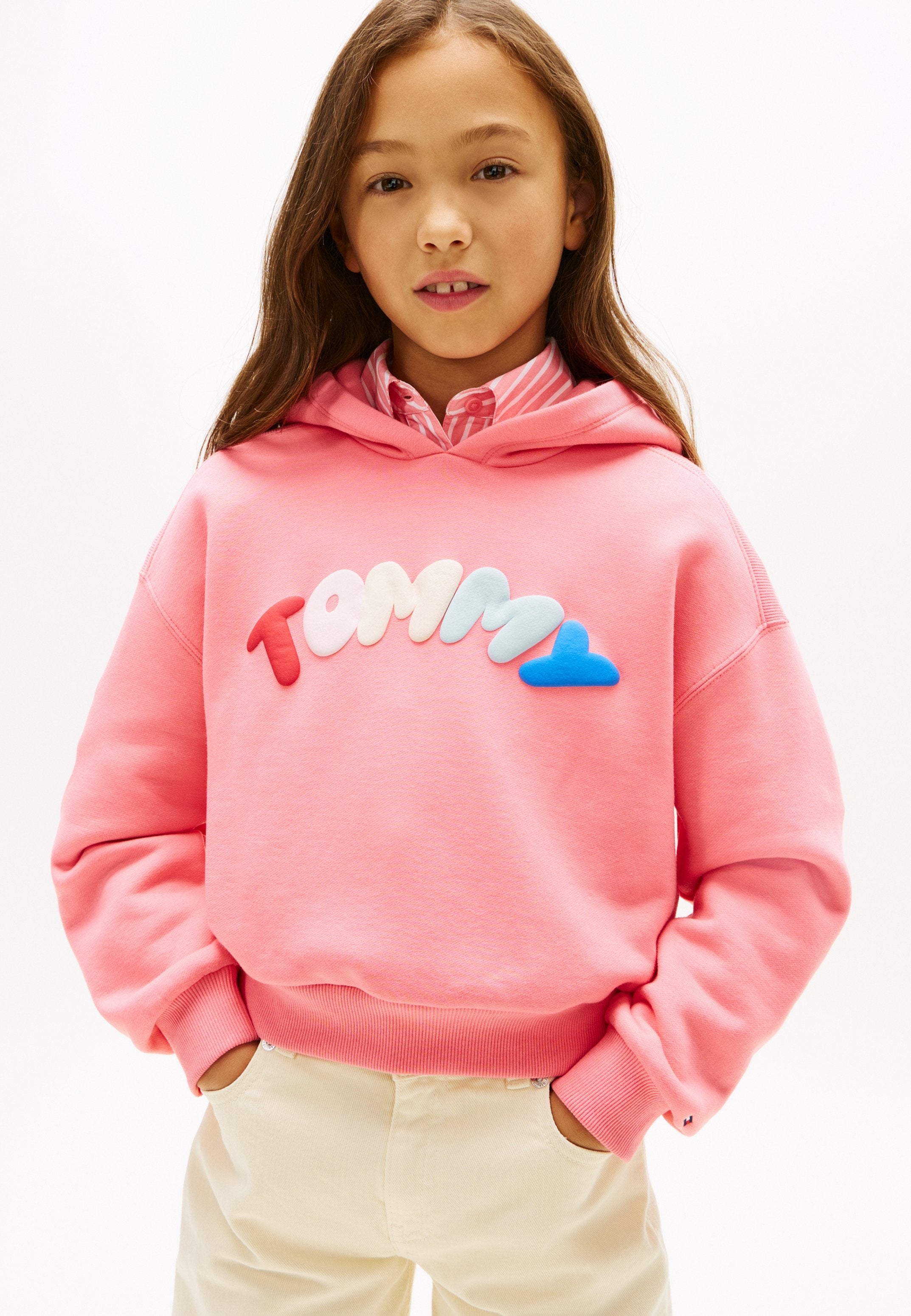 TEXTURED LOGO RELAXED HOODY Media 3