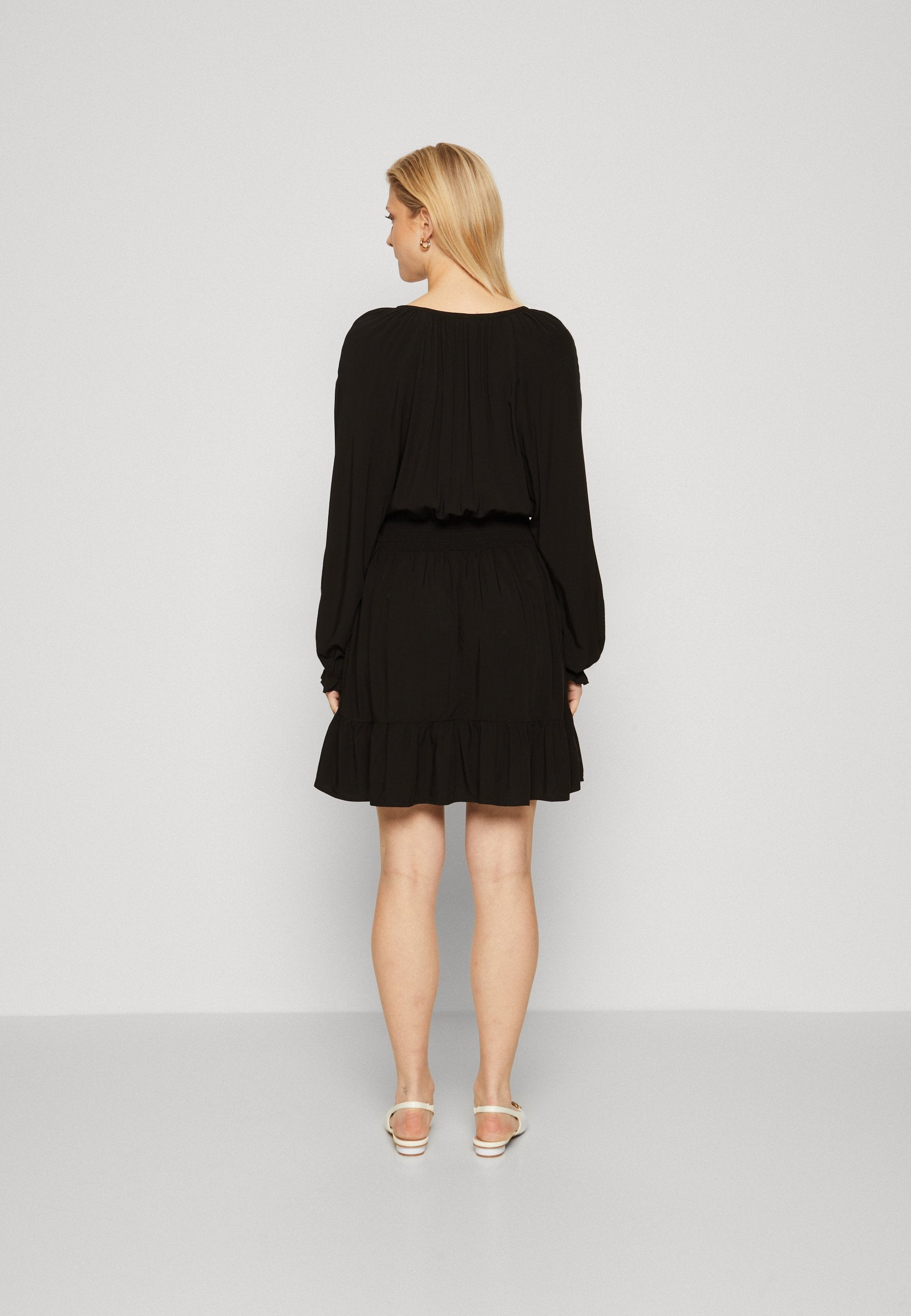GAP SMOCK WAIST DRESS