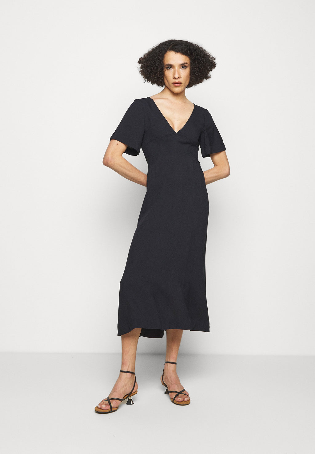 Victoria Beckham SHORT SLEEVE V NECK MIDI