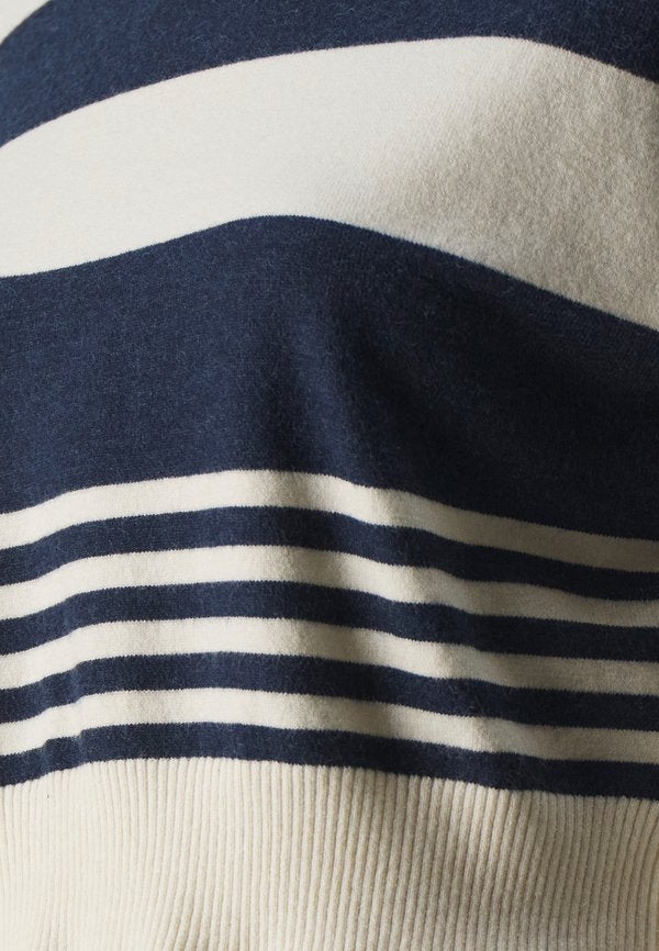 ONLY ONLIBI CROP NECK