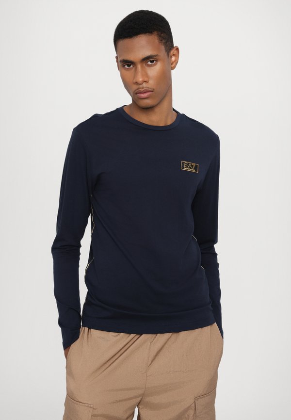 EA7 Emporio Armani