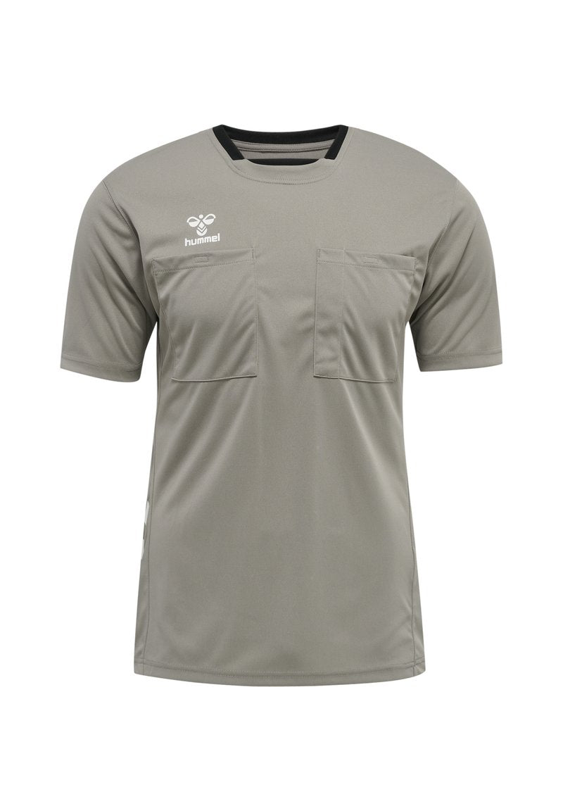 Graues Kurzarmshirt aus leichtem Stoff, mit zwei Fronttaschen und einem schwarzen Kragenakzent. Hummel-Logo auf der oberen linken Seite.