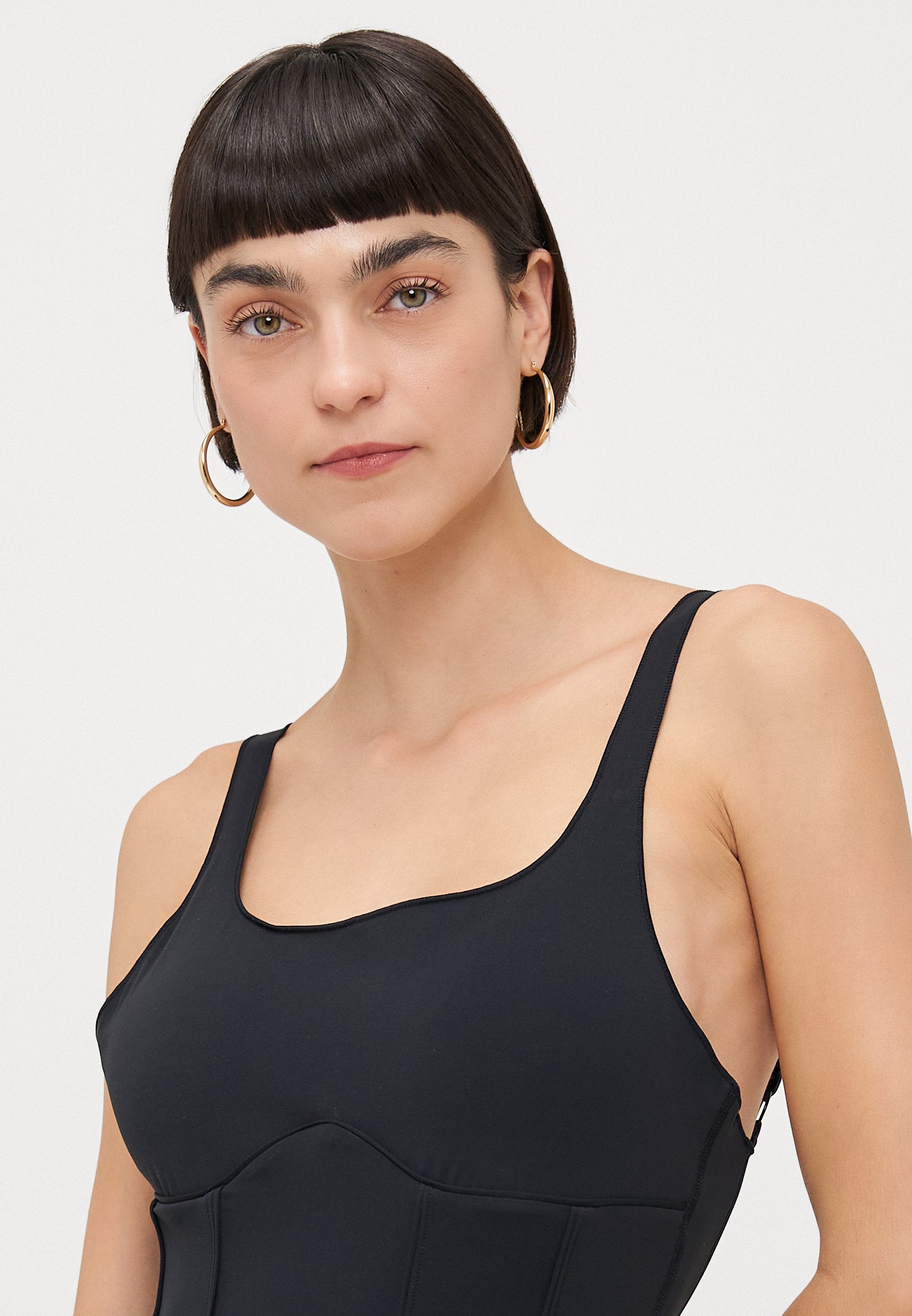 It's Now Cool THE CONTOUR OUTLINE ONEPIECE