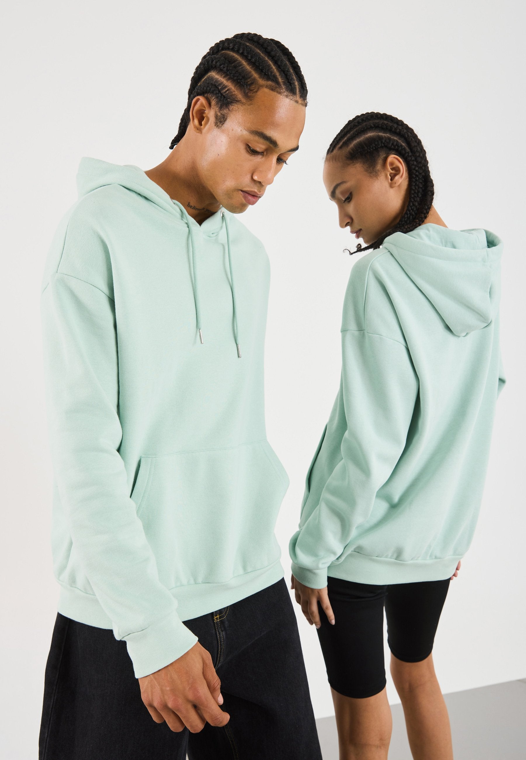YOURTURN UNISEX RELAXED FIT HOODIE