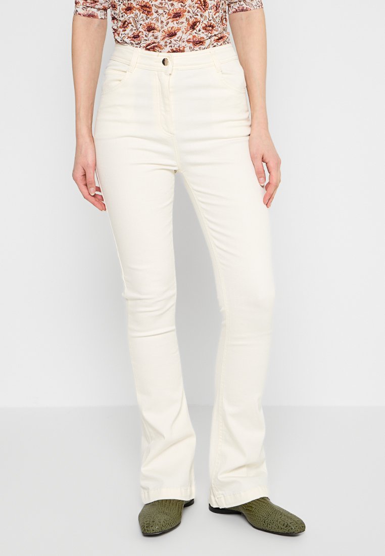 LIU JO Jeans Bootcut Media 1