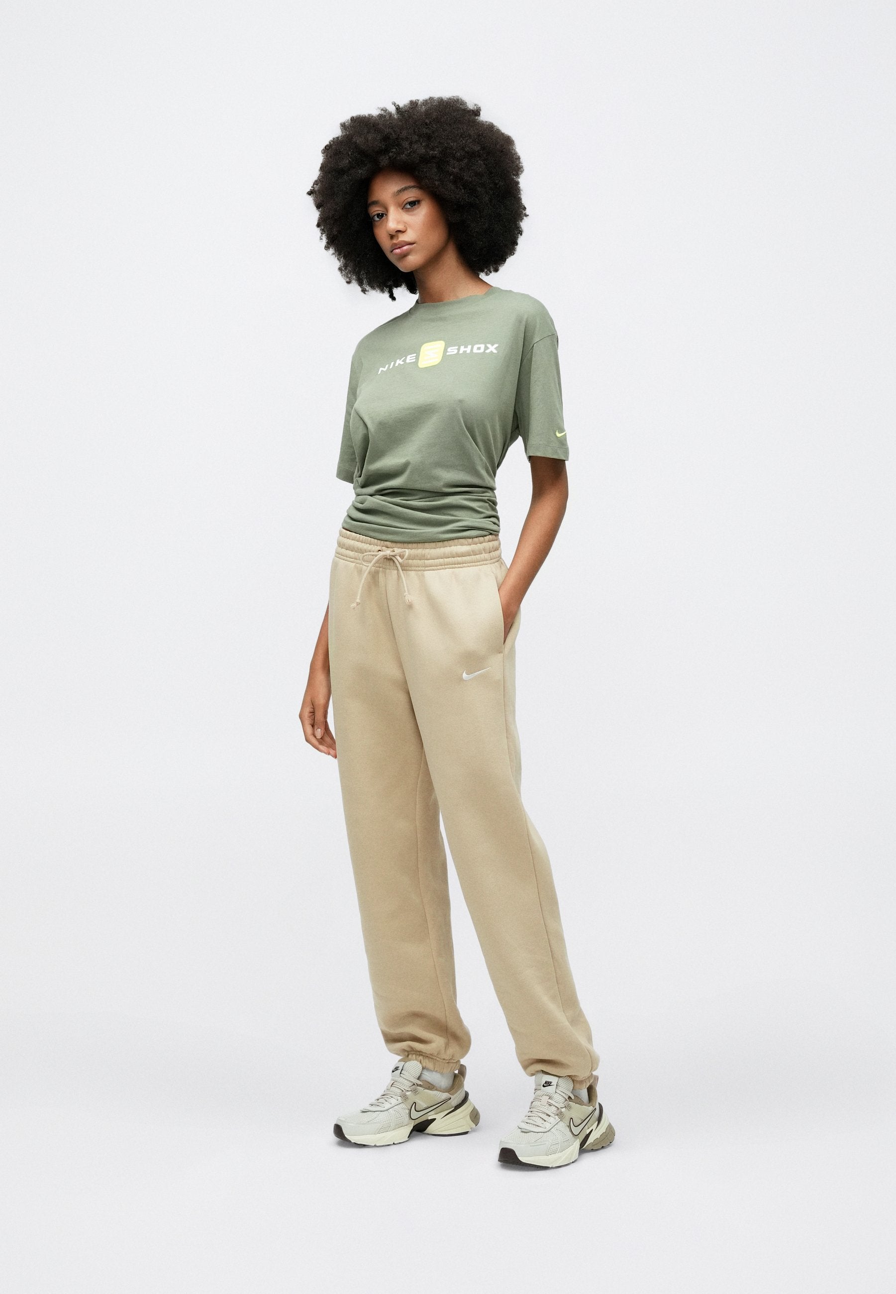 Nike Sportswear TEE