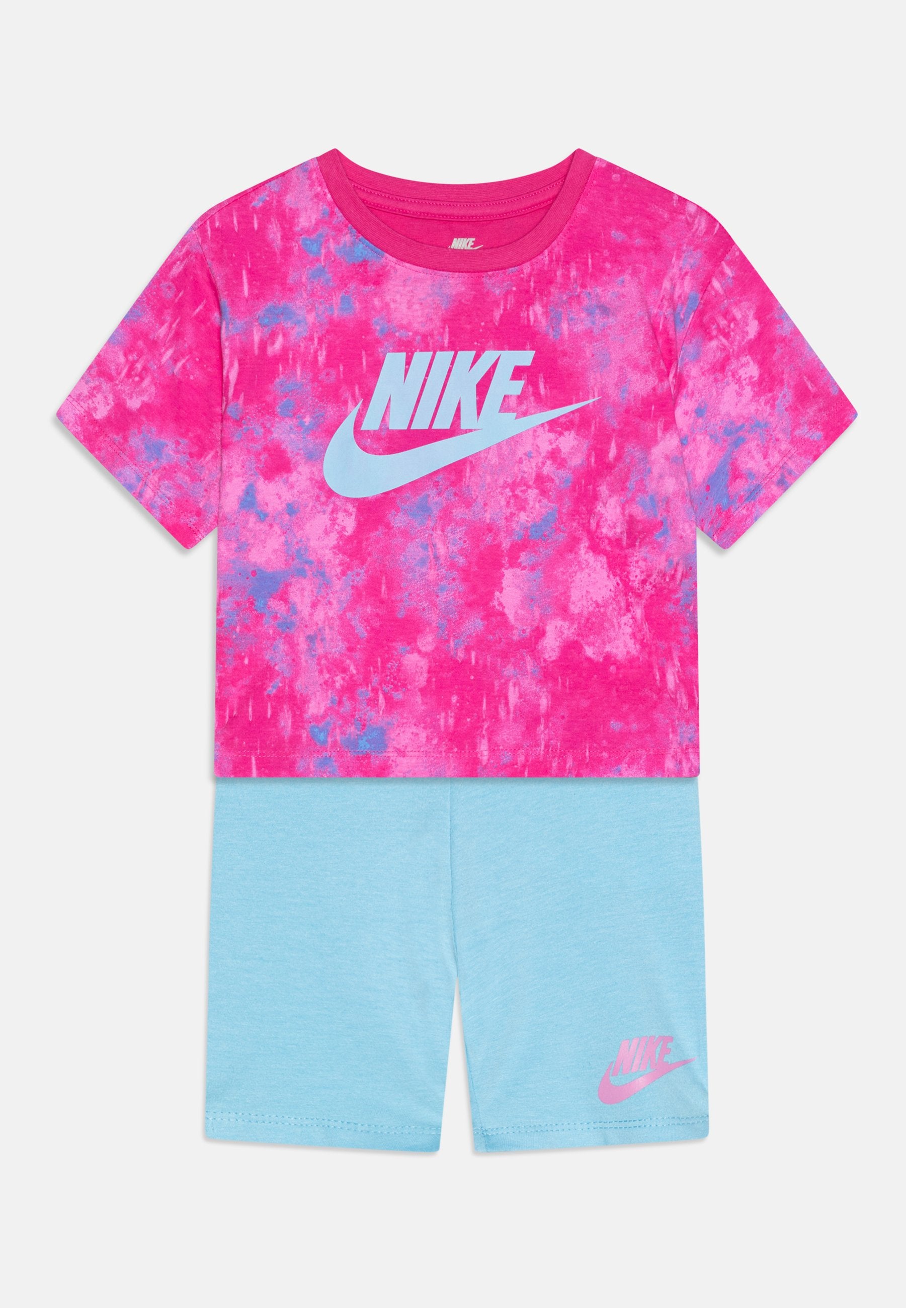 Nike Sportswear BOXY TEE & BIKE SET