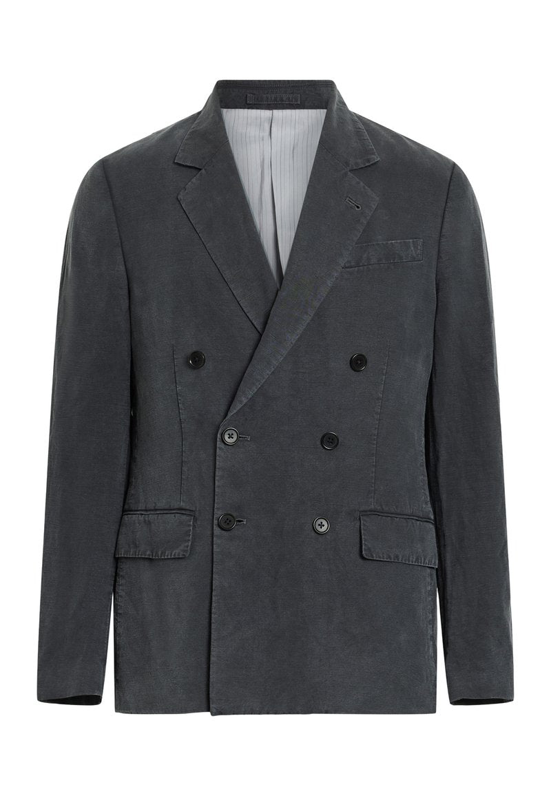 Doppelreiher-Blazer aus dunkelgrauem Leinen mit Reverskragen, zwei Taschen und schwarzen Knöpfen; leicht strukturiertem Stoff.