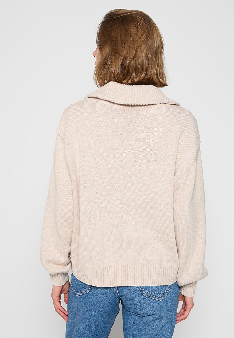 Hollister Co. EMEA MOM
