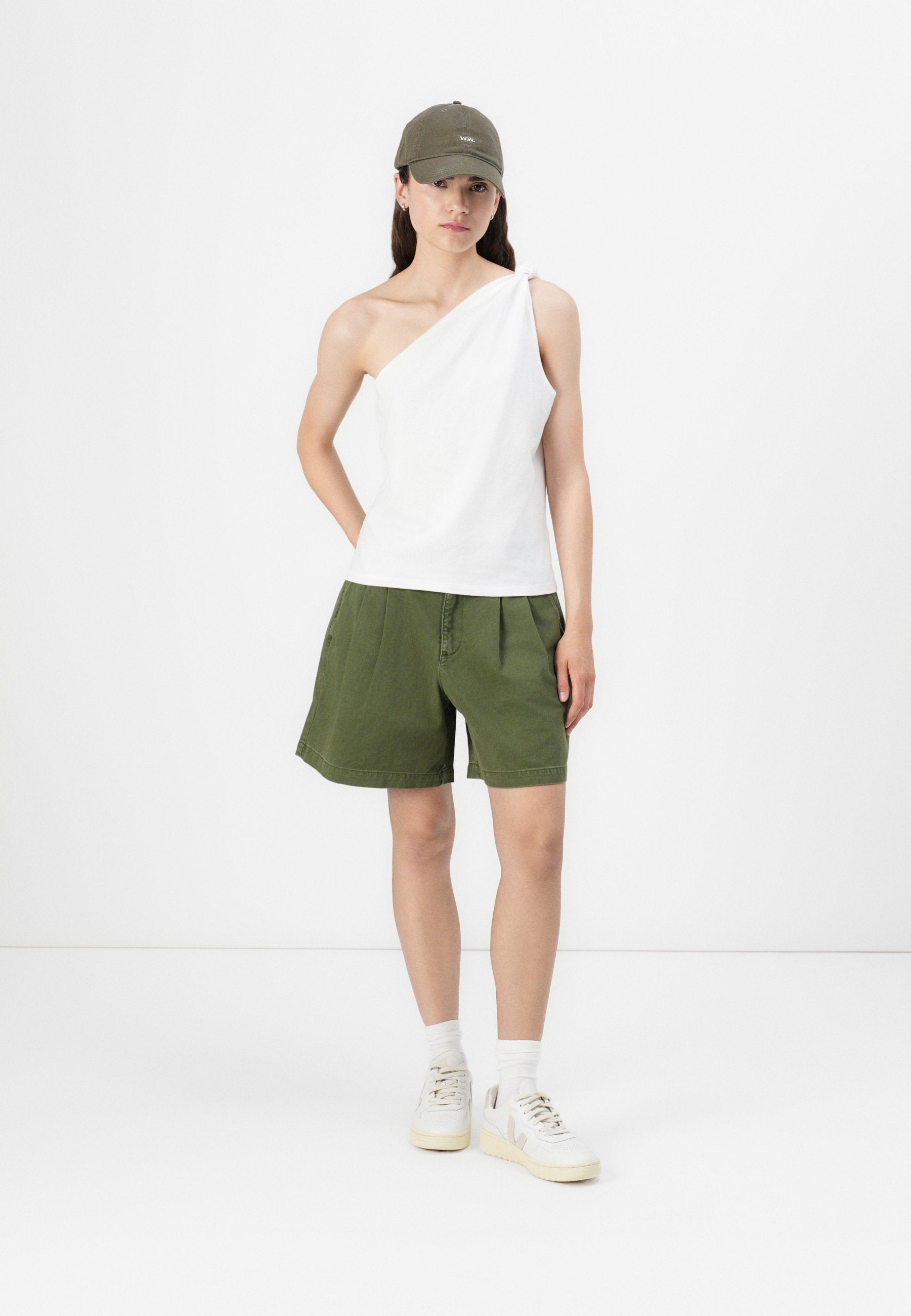 GAP KNOTTED ONE SHOULDER