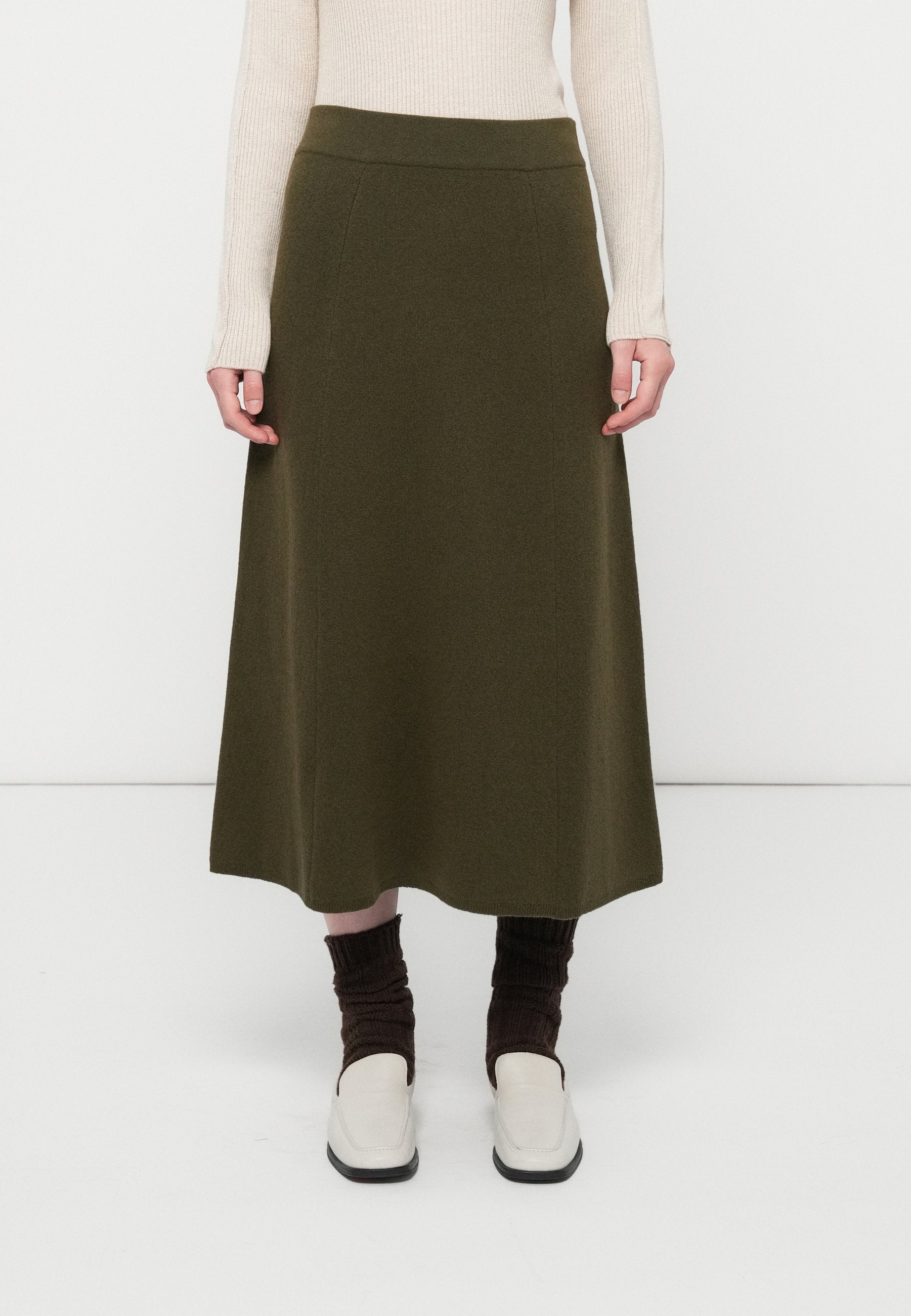 CLOSED KNIT A-LINE