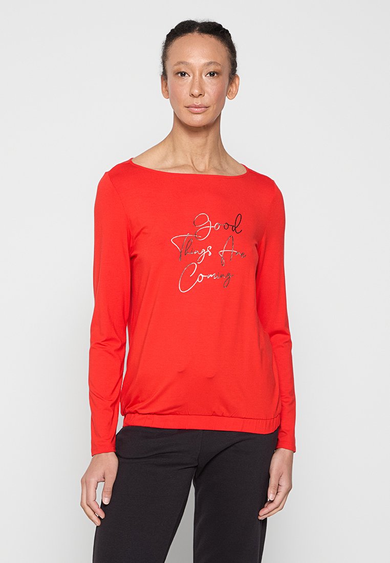 s.Oliver Langarmshirt Media 1