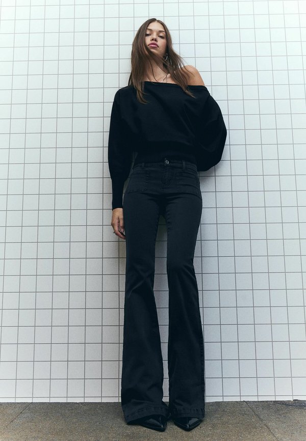 Bershka POCKET - Bootcut jeans - black