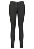 Schwarze Skinny Jeans aus Stretchdenim. Mit Knopfverschluss, Fronttaschen und einer glatten Textur. Figurbetonter Schnitt.