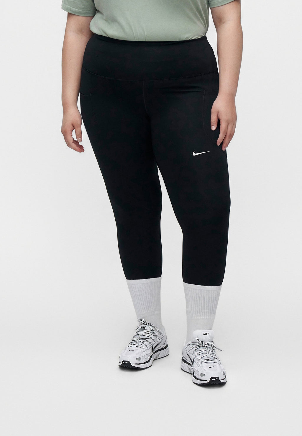 Nike Performance
